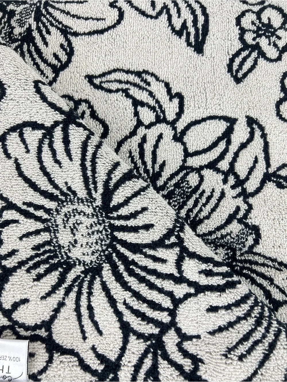 Common Thread Bath Towel Set Bold Black Cream Floral Soft Cotton 6 Pc NEW